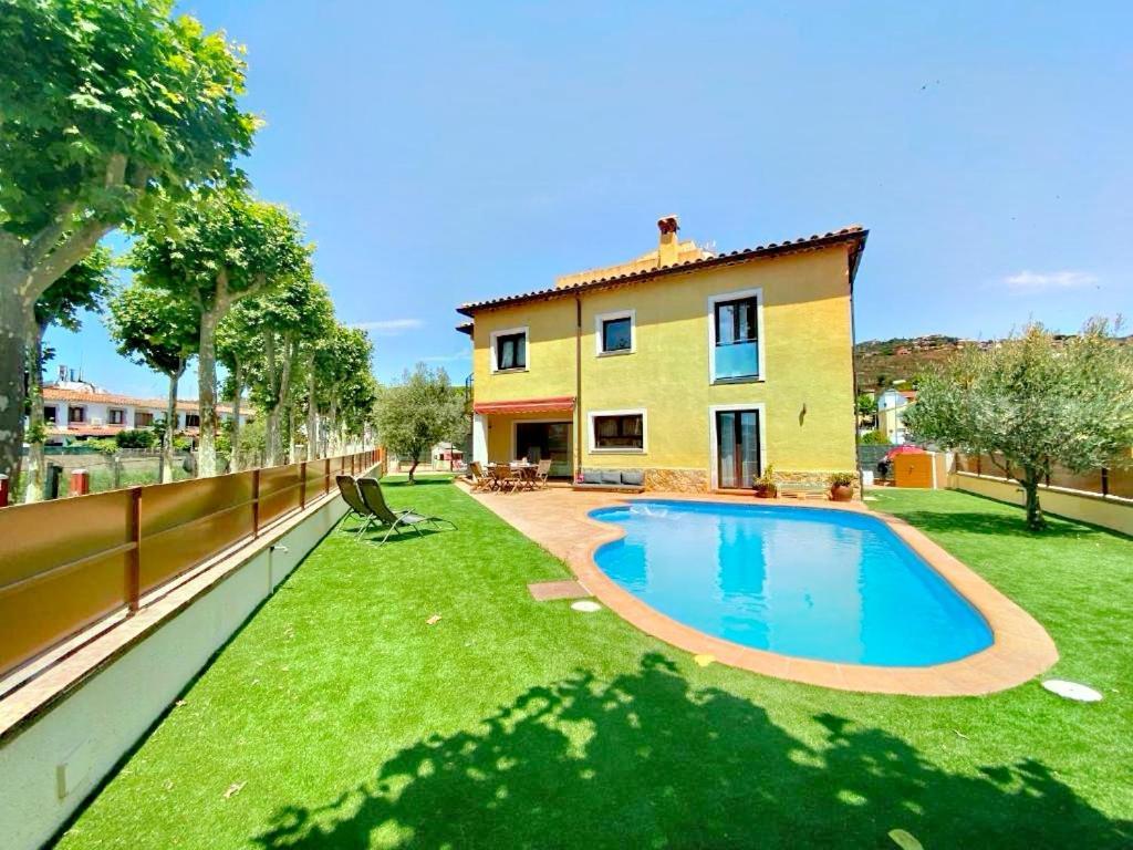 Willa Casa Ylenia Castell-Platja d'Aro Zewnętrze zdjęcie